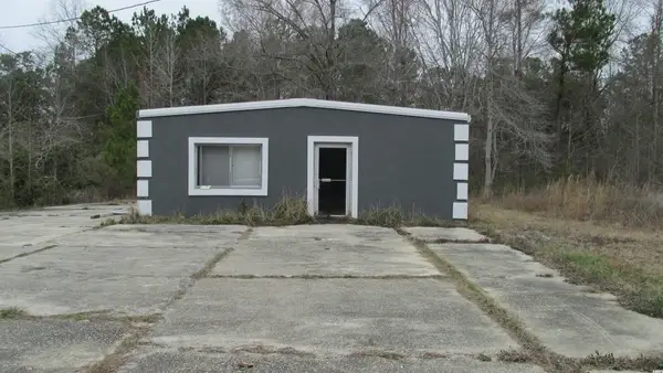 2160 Cultra Rd., Conway, SC 29526