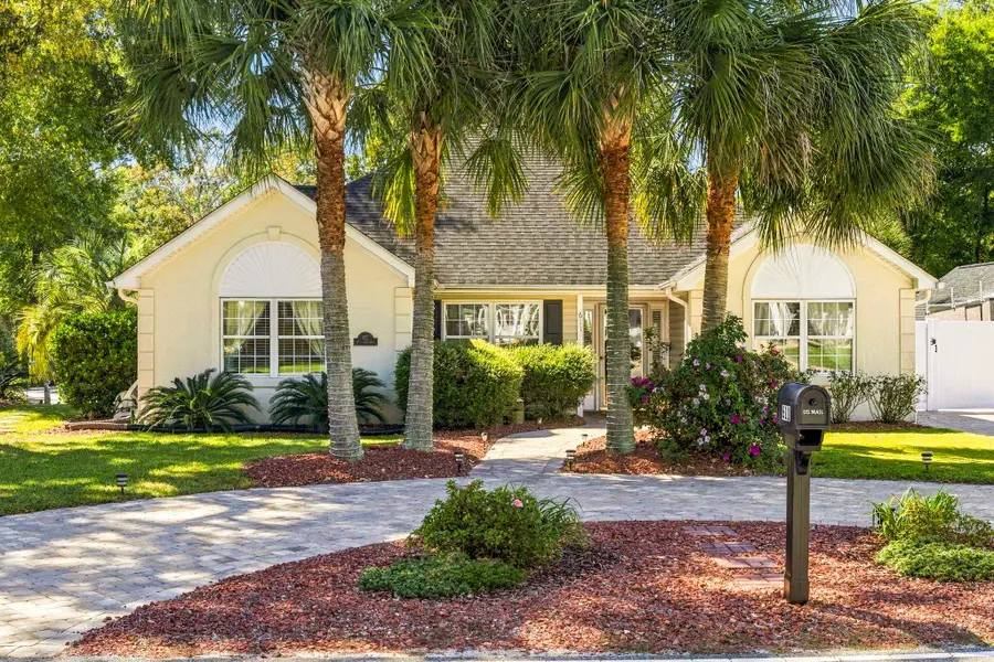 611 5th Ave. N, Surfside Beach, SC 29575 - #3