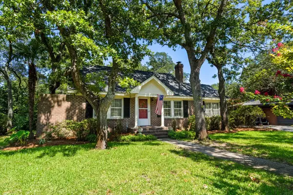 410 32nd Ave. N, Myrtle Beach, SC 29577
