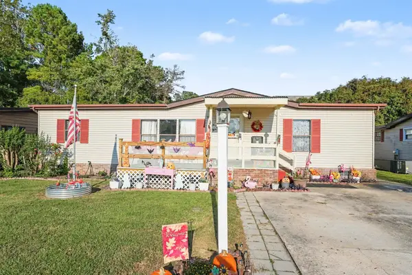 150 Queens Rd., Little River, SC 29566