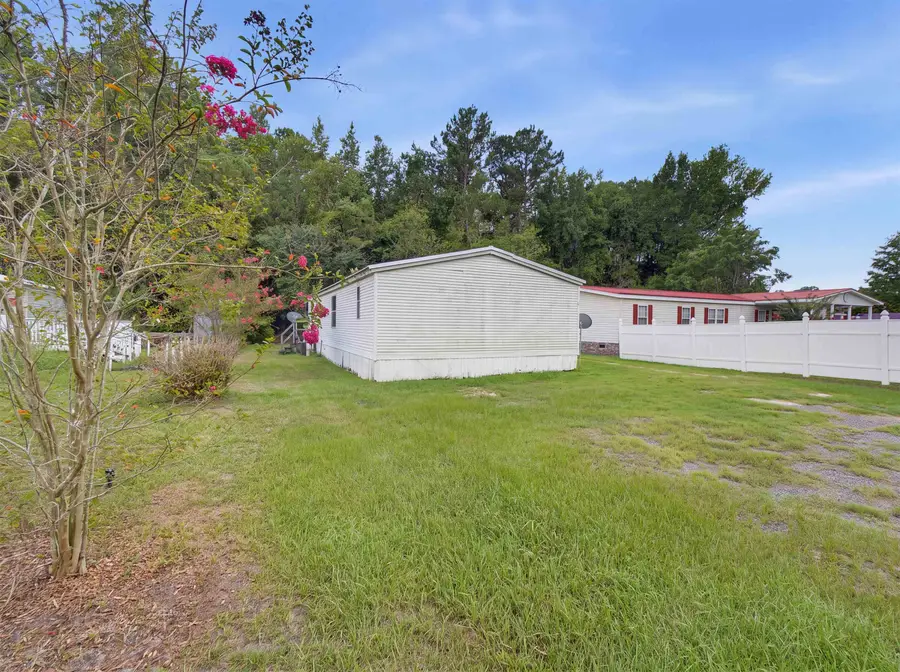 6 Locust St, Andrews, SC 29510 - #3