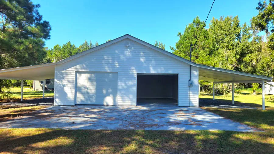 2720 Loop Rd., Loris, SC 29569 - #2