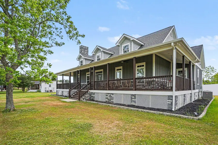 942 Meadow Dr., Loris, SC 29569 - #2