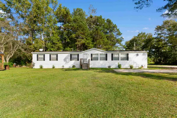 8232 Rutledge St., Conway, SC 29527