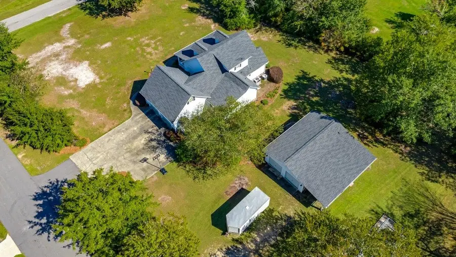 412 Carolina Dr., Loris, SC 29569 - #3