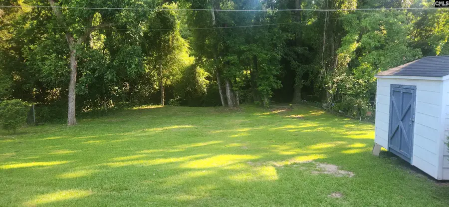 105 Tucker Mill Circle, Saint Matthews, SC 29135 - Image #2