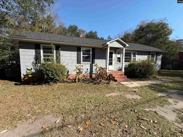 1002 Nandina Street, Hartsville, SC 29550