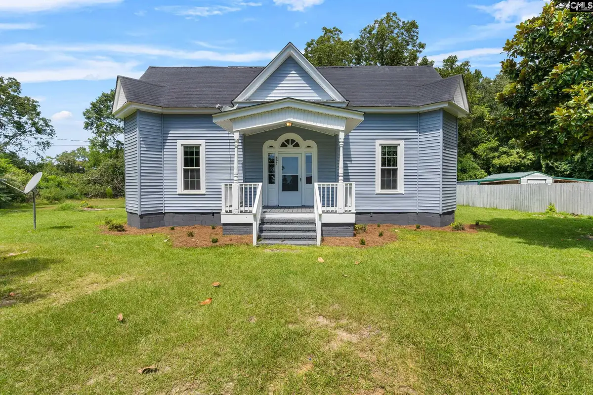 697 Russell St., Batesburg, SC 29006 - Image #1