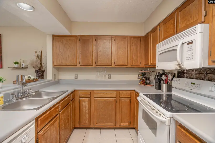 448 Deerwood Street #7H, Columbia, SC 29205 - Image #3