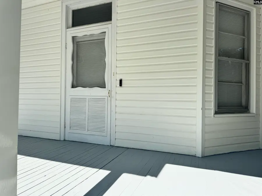 207 N Lee Street, Bishopville, SC 29010 - #3