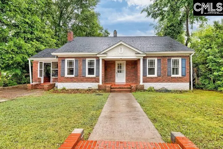 209 W Moultriie Street, Winnsboro, SC 29180 - #1
