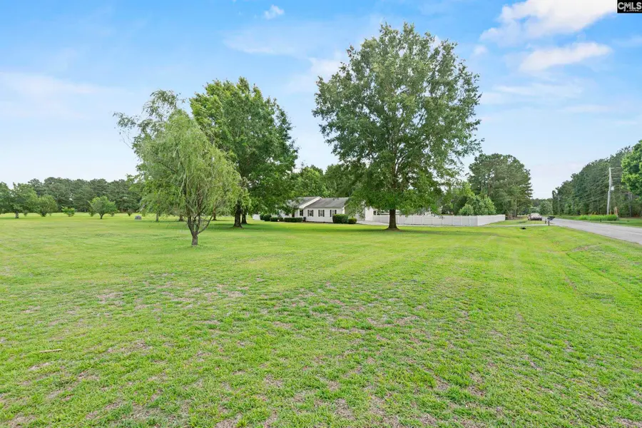 460 Taylor Rd, Lugoff, SC 29078 - #3