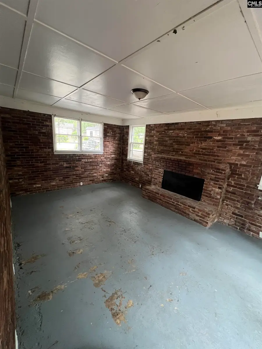 8 Holiday Circle, Columbia, SC 29206 - #3