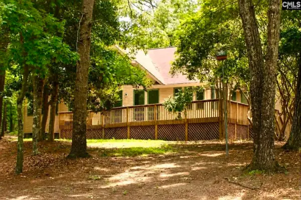 111 Lakeview Road, Eastover, SC 29044