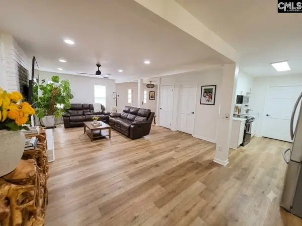 106 Cobham Rd, Columbia, SC 29212