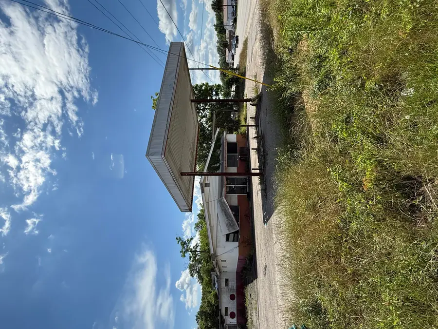 Address Withheld By Seller, Orangeburg, SC 29115 - Image #2