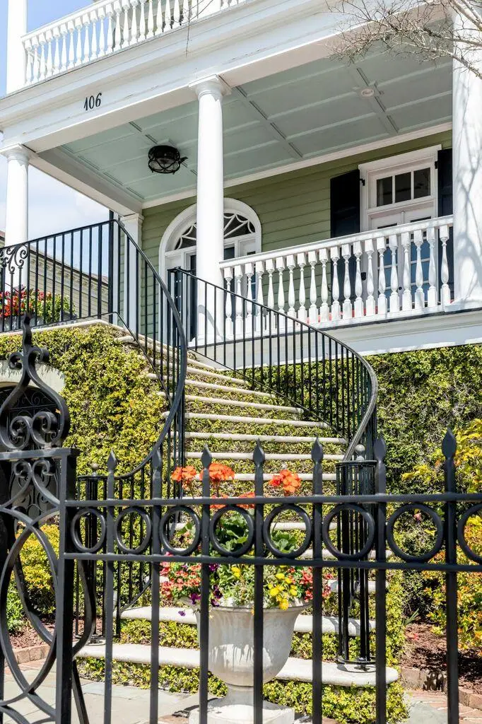 106 Murray Boulevard, Charleston, SC 29401 - Image #2
