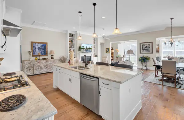 345 Turnstone Street, Mount Pleasant, SC 29464