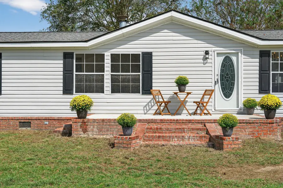 643 E Main Street, Harleyville, SC 29448 - Image #3