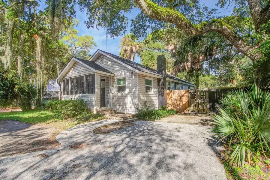 112 W W Huron Avenue, Folly Beach, SC 29439 - Image #2