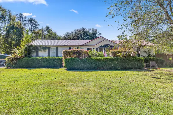 1165 Thomas Walters Road, Pineville, SC 29468