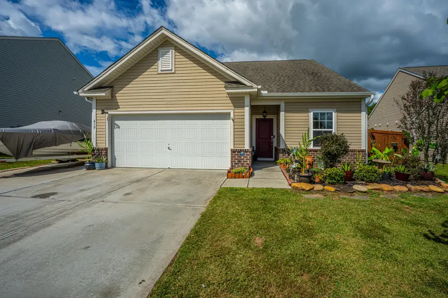 419 Thoroughbred Dr Drive, Moncks Corner, SC 29461 - Image #2