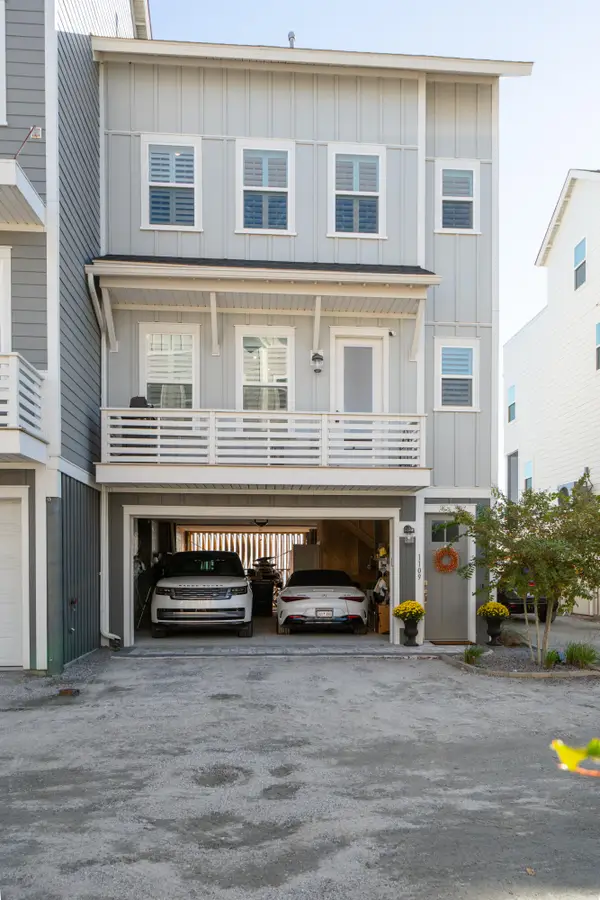 1109 Studdingsail Lane, Charleston, SC 29412