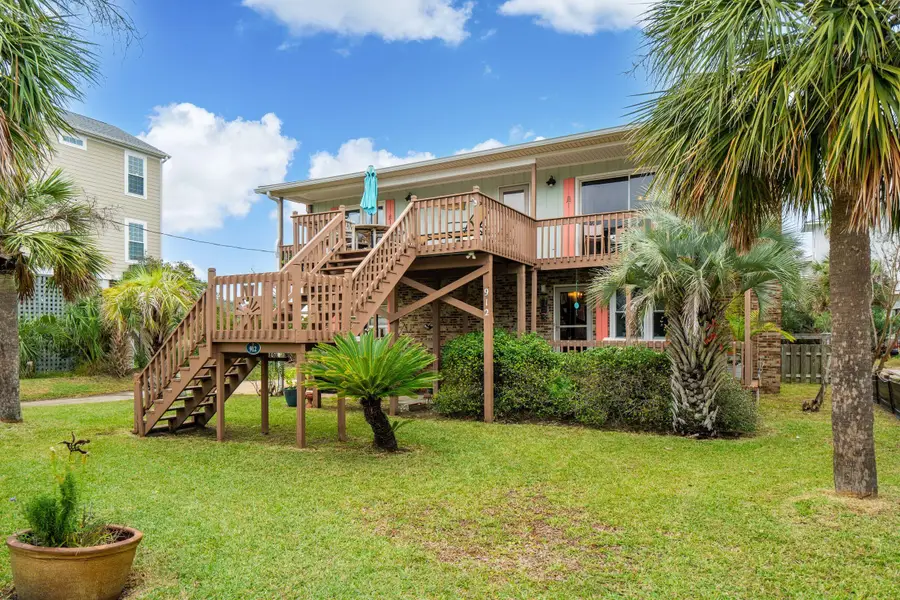 912 W Ashley Avenue, Folly Beach, SC 29439 - Image #3