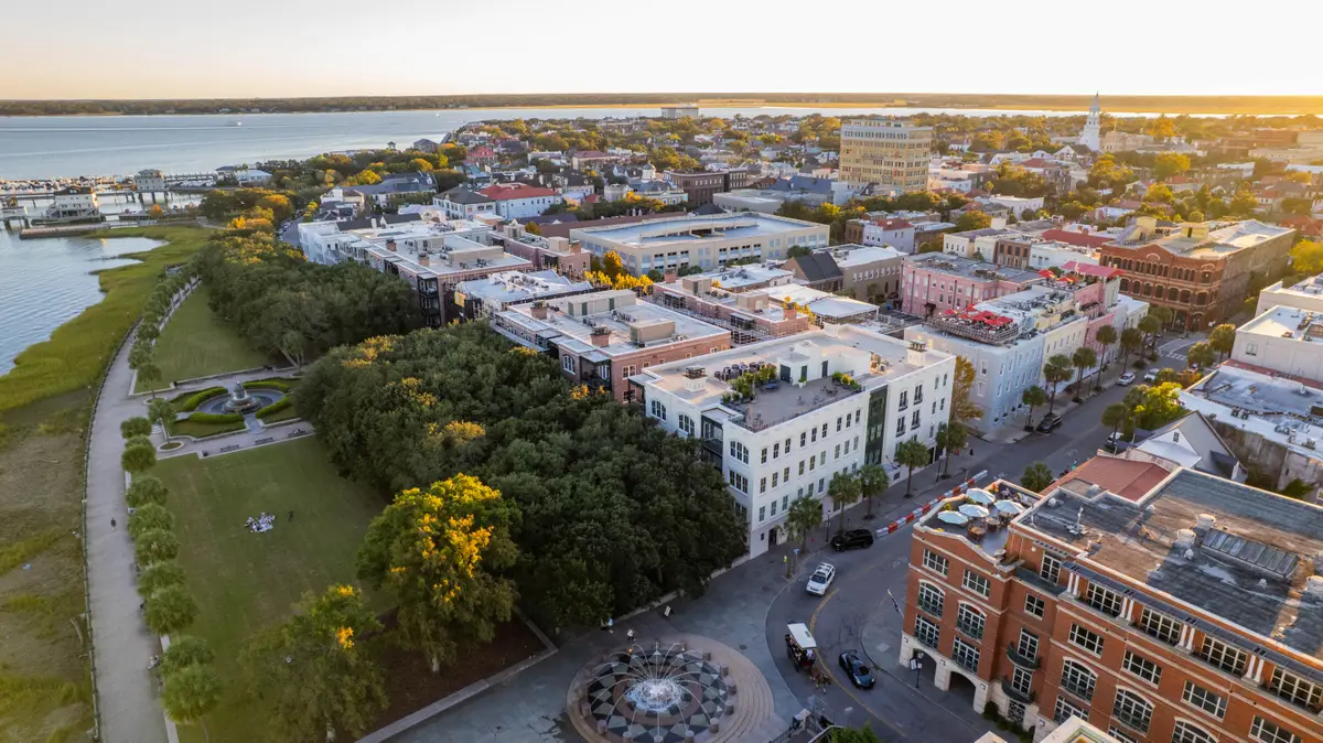 1 Vendue Range #L, Charleston, SC 29401 - Image #1