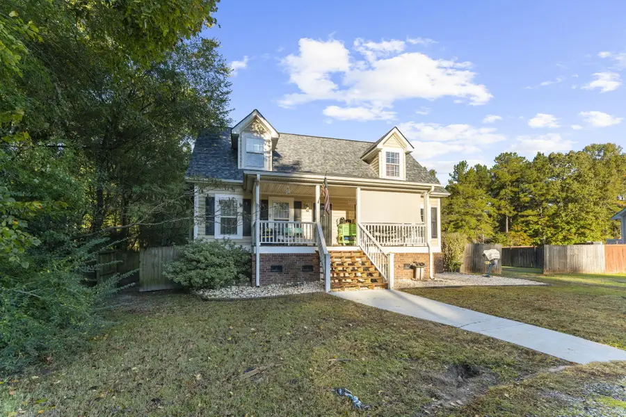 115 Young Drive, Summerville, SC 29483 - Image #3