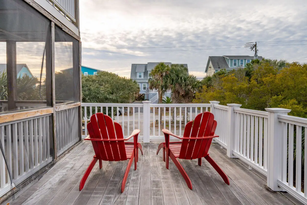 904 E Arctic Avenue, Folly Beach, SC 29439 - Image #1