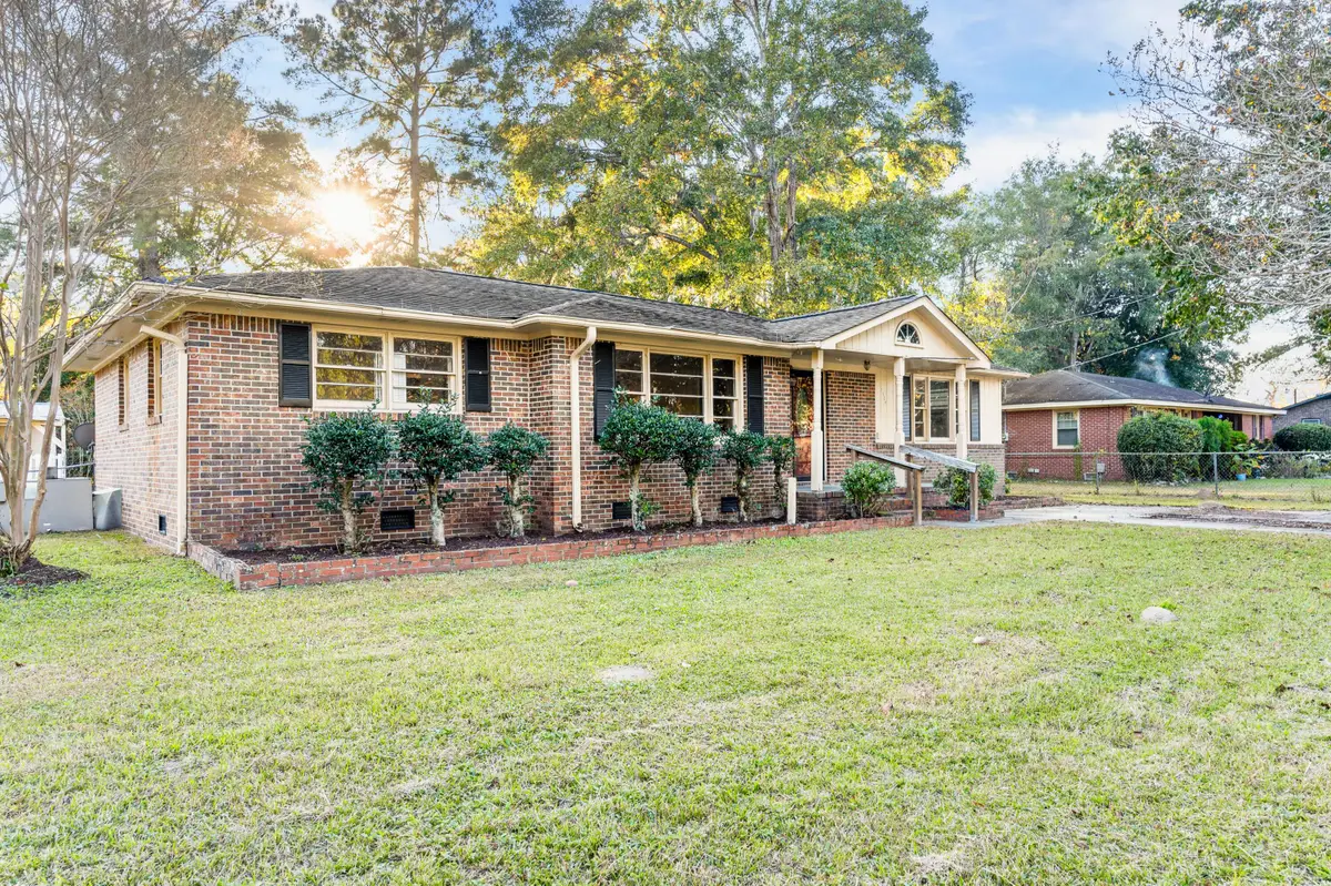 1136 Lakeshore Drive, Orangeburg, SC 29115 - Image #1