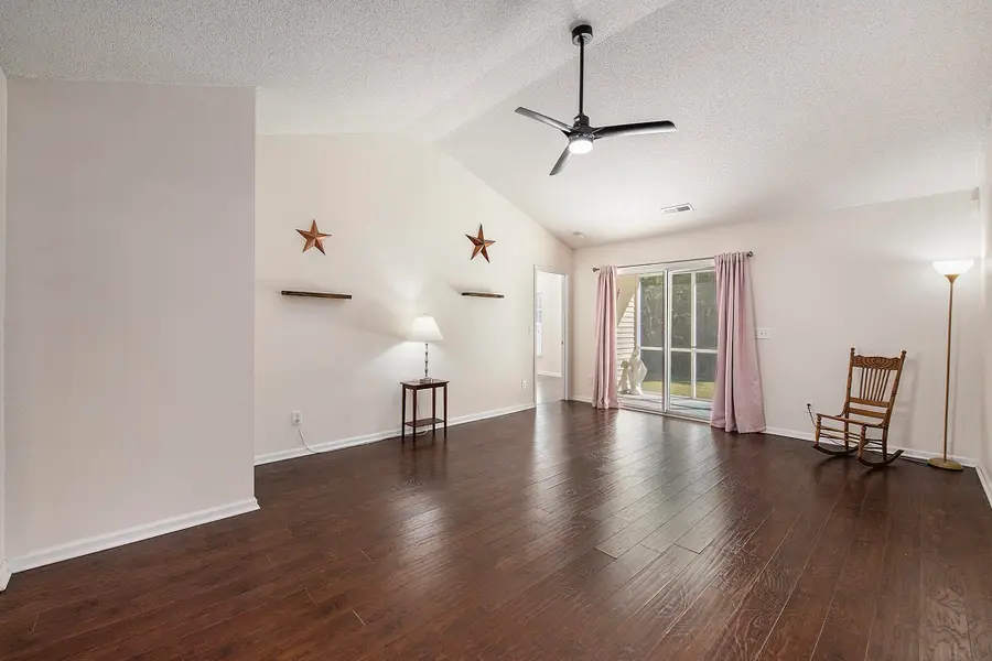 5027 Thornton Drive, Summerville, SC 29485 - Image #2