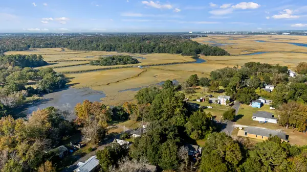 1033 Main Street, Charleston, SC 29407