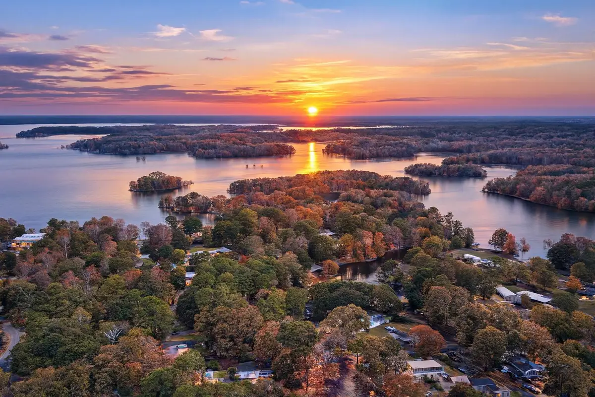 109 Cove Lane, Eutawville, SC 29048 - Image #1