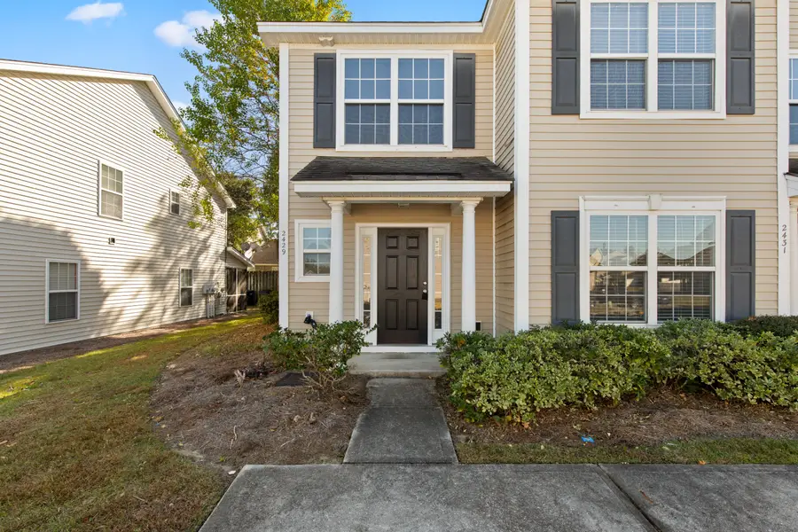 2429 Scholar Lane, North Charleston, SC 29406 - Image #3