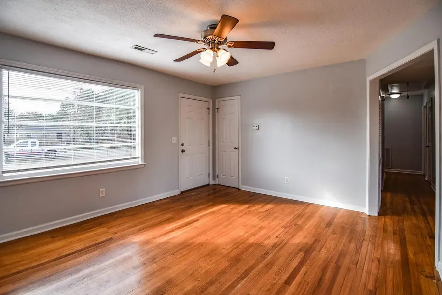 2721 Crestline Drive, North Charleston, SC 29405 - Image #2