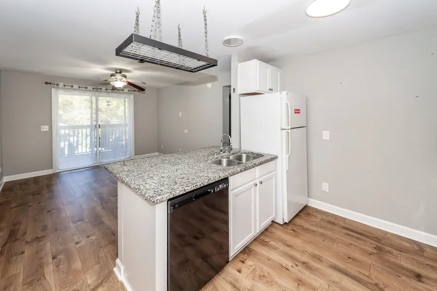 1530 Fort Johnson Road #3j, Charleston, SC 29412 - Image #2