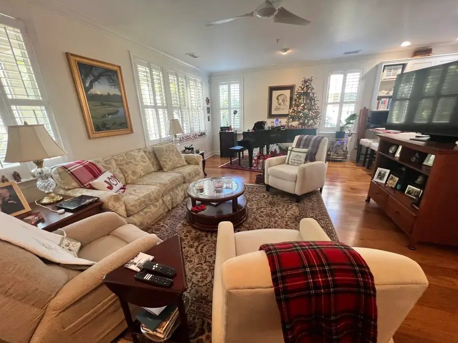 5519 Colonial Chatsworth Circle, North Charleston, SC 29418 - Image #3