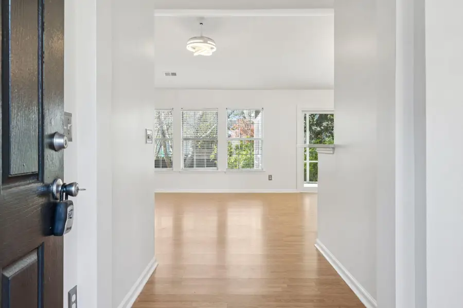 2753 Palmetto Hall Boulevard, Mount Pleasant, SC 29466 - Image #3