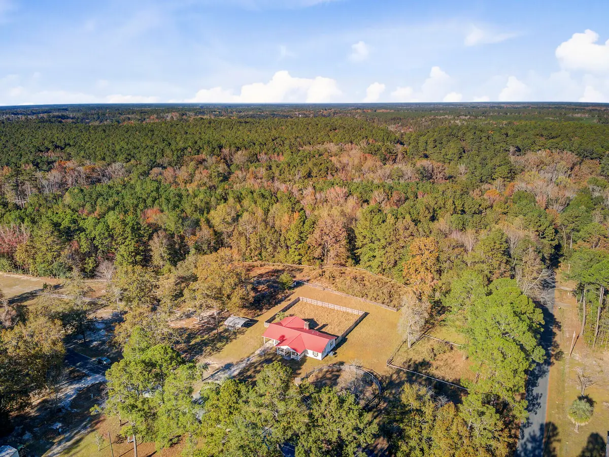 201 Welles Lane, Walterboro, SC 29488 - Image #1