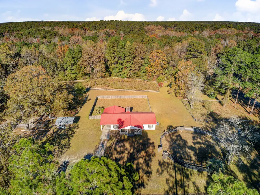 201 Welles Lane, Walterboro, SC 29488 - Image #2