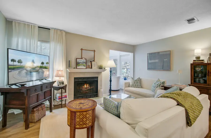 272 Alexandra Drive #11, Mount Pleasant, SC 29464 - Image #2