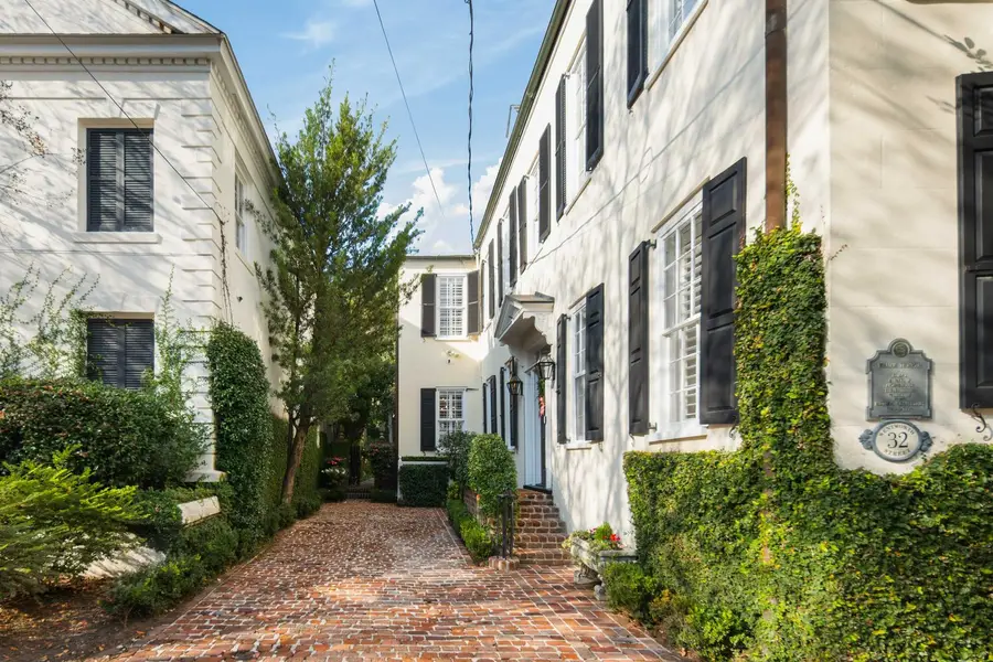 32 Wentworth Street, Charleston, SC 29401 - Image #2
