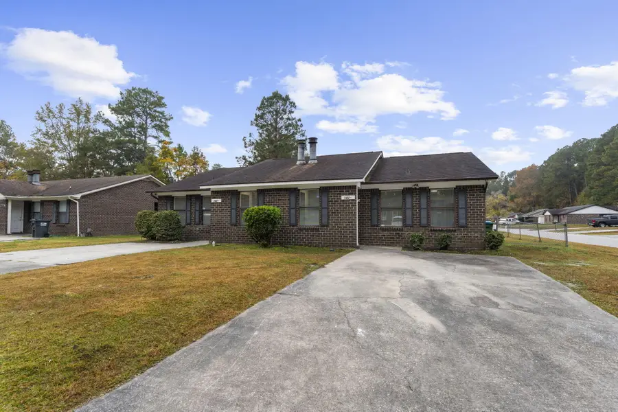 182 Dorchester Manor Boulevard #A&B, North Charleston, SC 29420 - Image #2