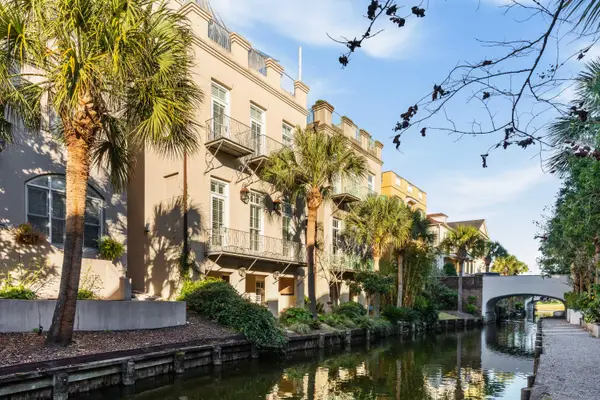 35 John Galt Way, Mount Pleasant, SC 29464