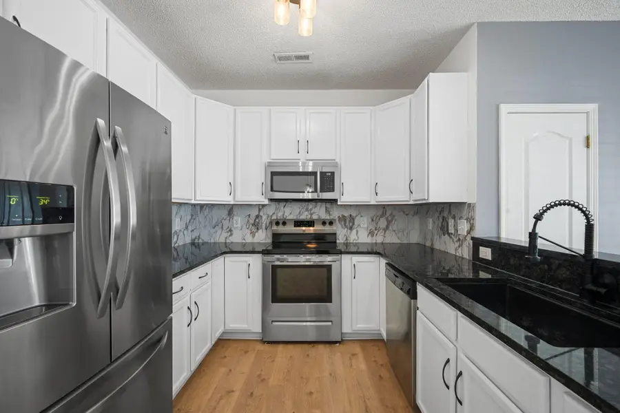 124 Lynches River Drive, Summerville, SC 29485 - Image #2