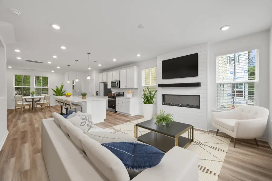 1820 Helm Avenue, North Charleston, SC 29405 - Image #2