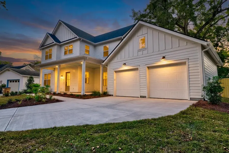 2069 Seabrook Avenue, Charleston, SC 29412 - Image #2