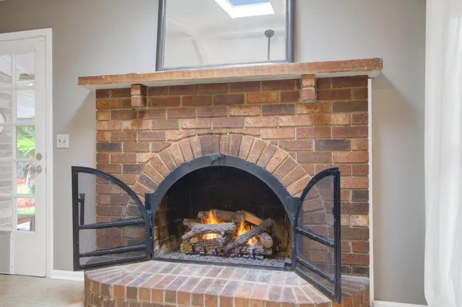 8 Corsica Court, Hanahan, SC 29410 - Image #3